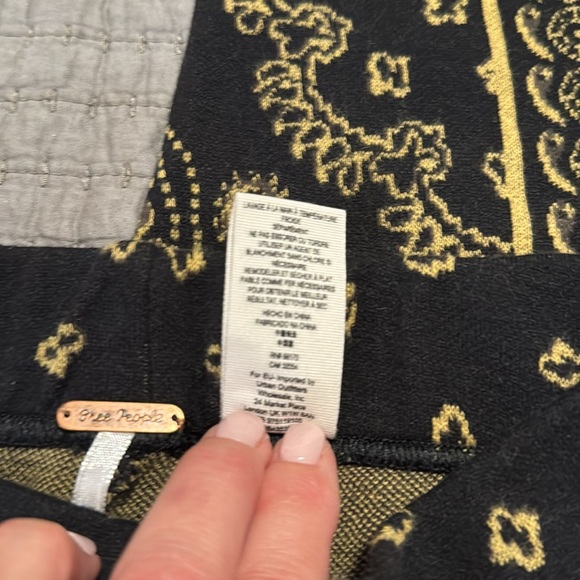 Free People COME AS YOU ARE Paisley Sweater Leggings XS - Picture 5 of 5